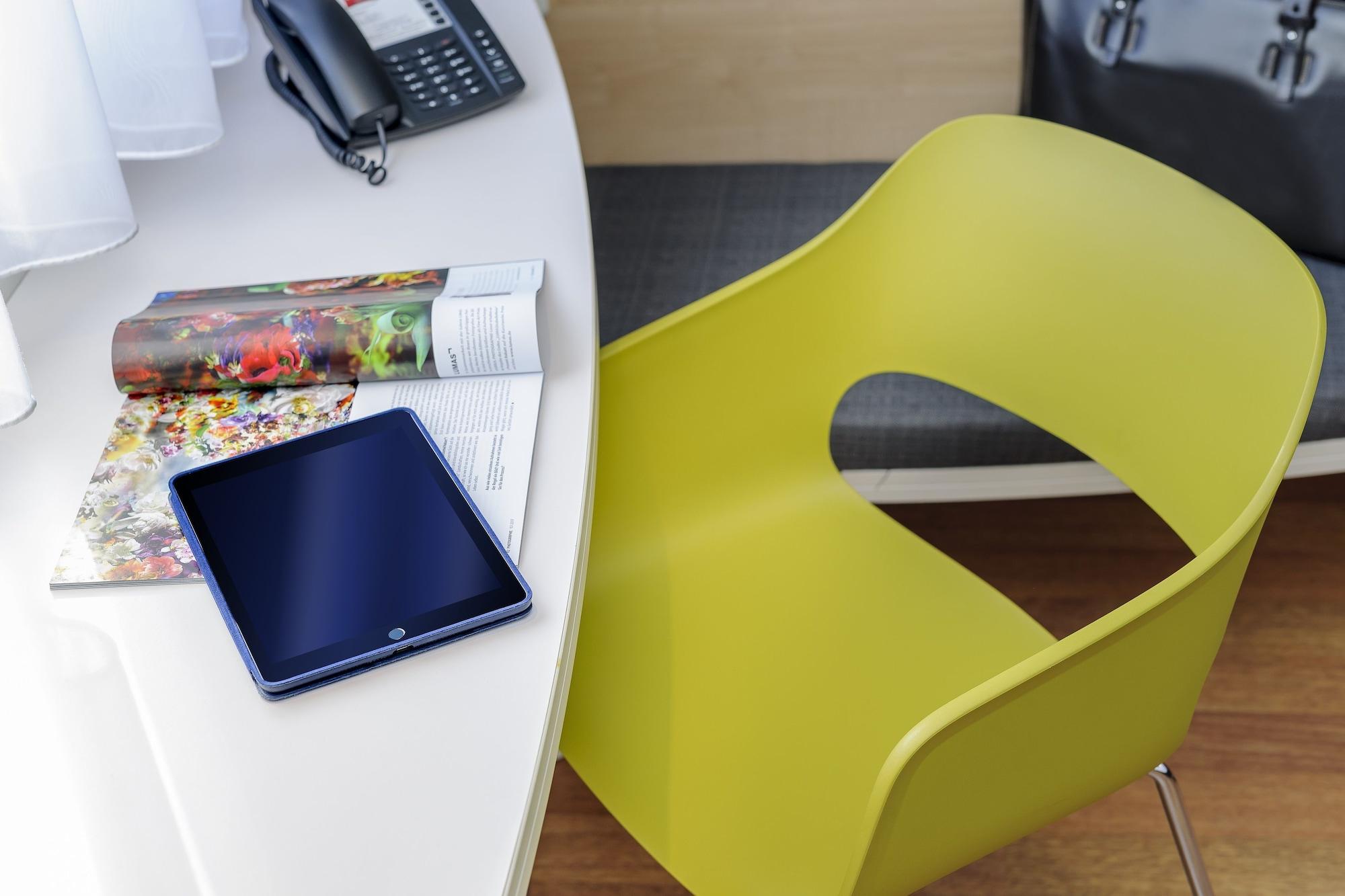 Ibis Hotel Frankfurt Messe West Francfort-sur-le-Main Extérieur photo
